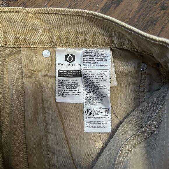 NWT Levis Shorts Womens 27 Tan 501 Button Fly Cut Off High Rise Jean Denim - Picture 9 of 12